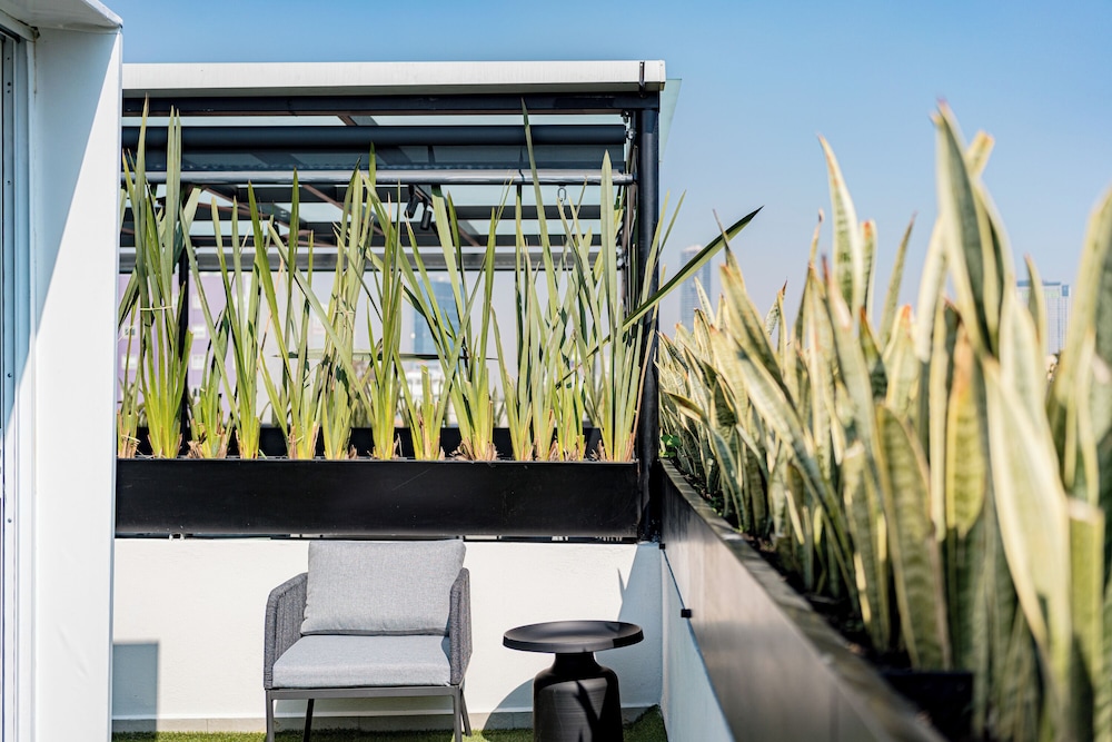 Mint Roma Residences