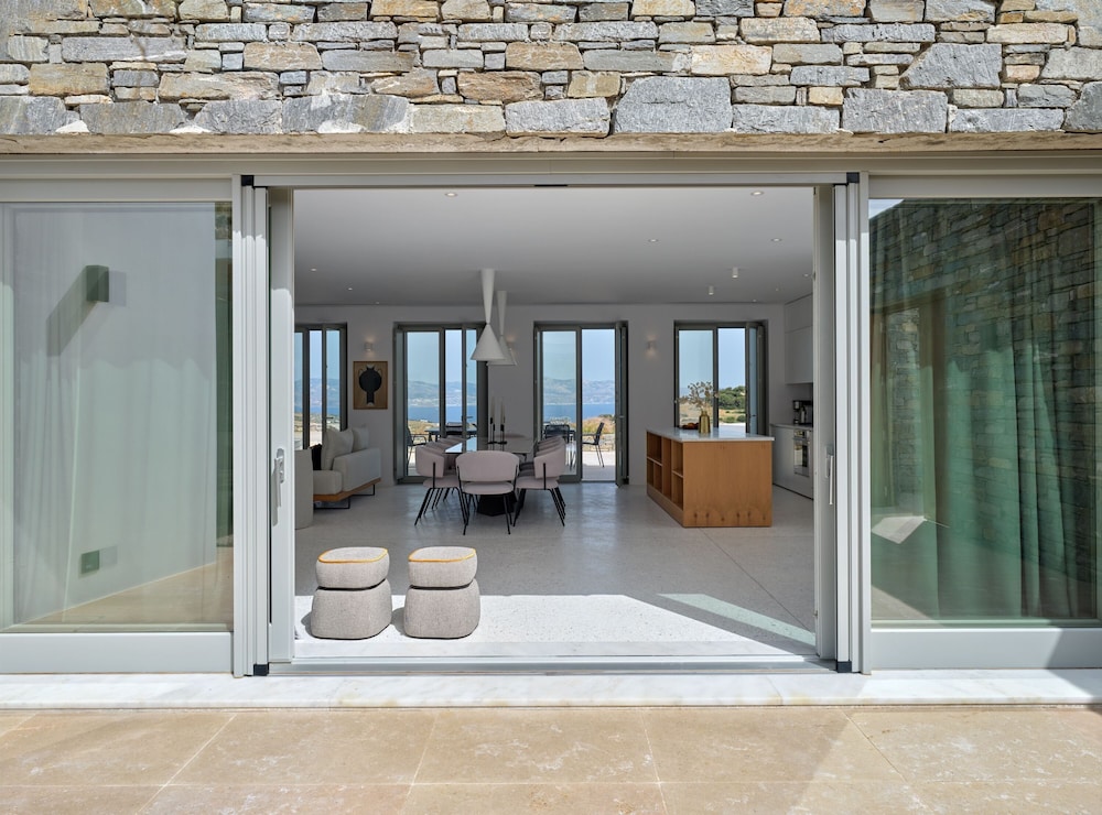 Aegean Hestia Luxury Villa of Paros