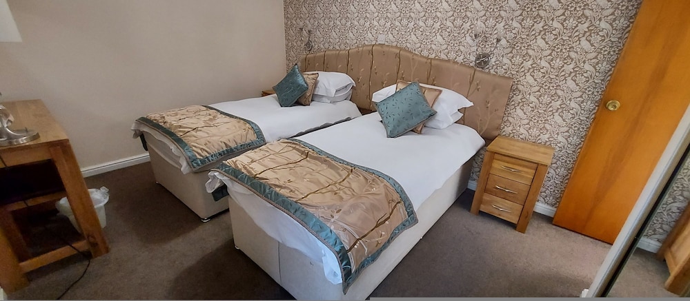 Loch Rannoch Highland Club Lochside Lodge 03