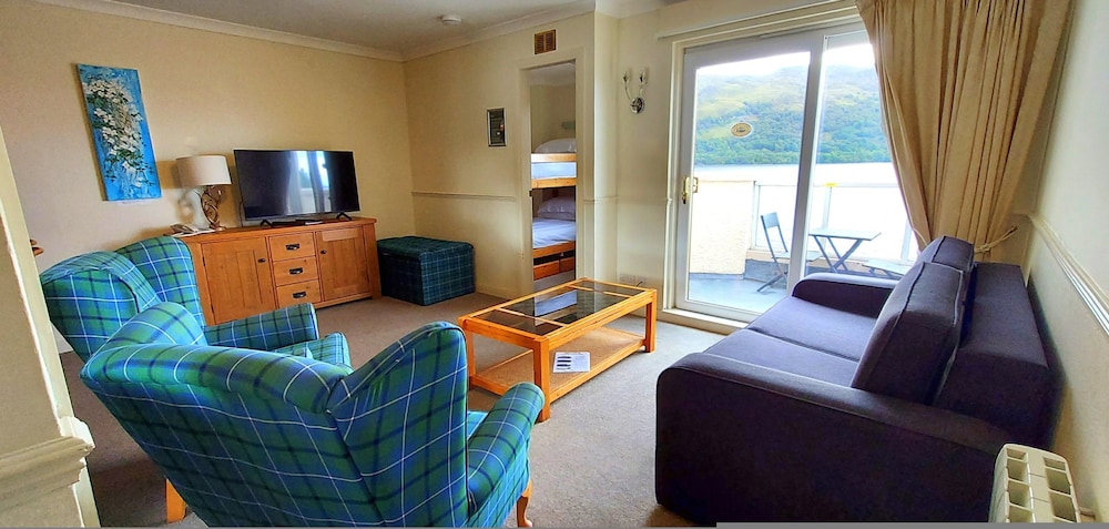 Loch Rannoch Highland Club Lochside Lodge 07