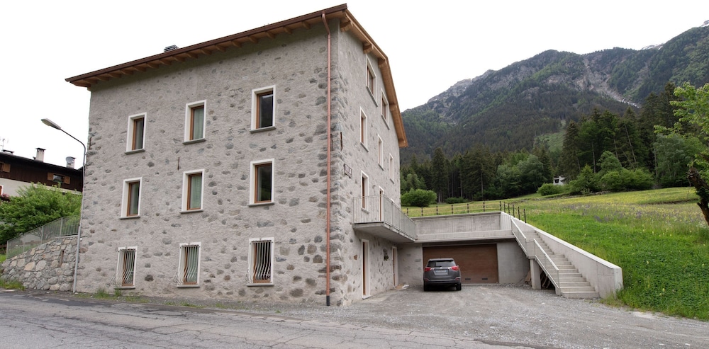 Photo 26