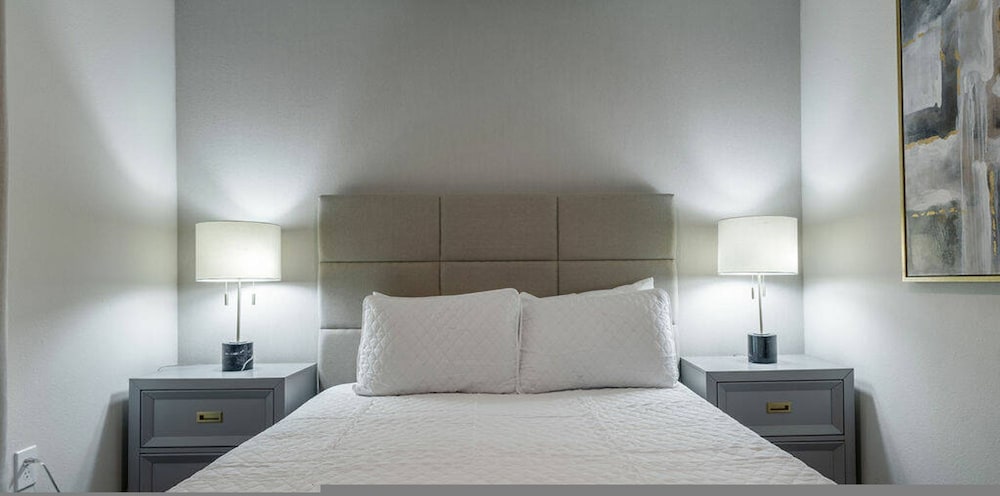 Brand NEW 10bedrooms At Windsor Island