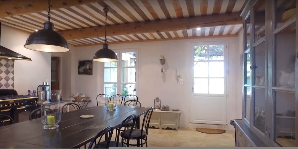 Bastide de Charme Private Pool in Heart of Luberon