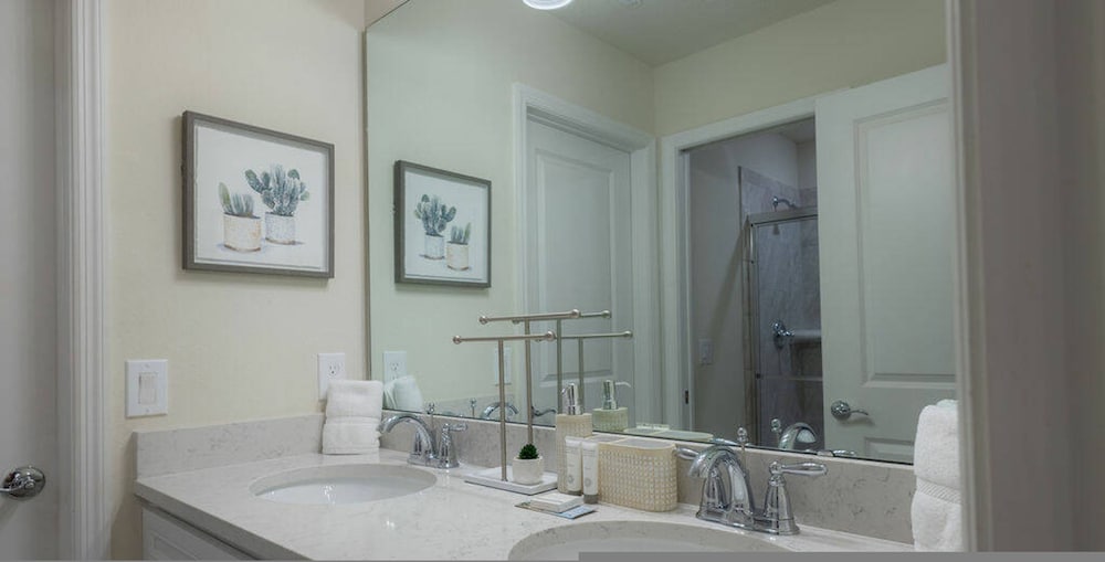 Brand NEW 10bedrooms At Windsor Island