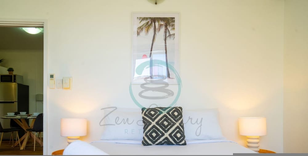 Zen Nest Cozy Lawn Minimalist