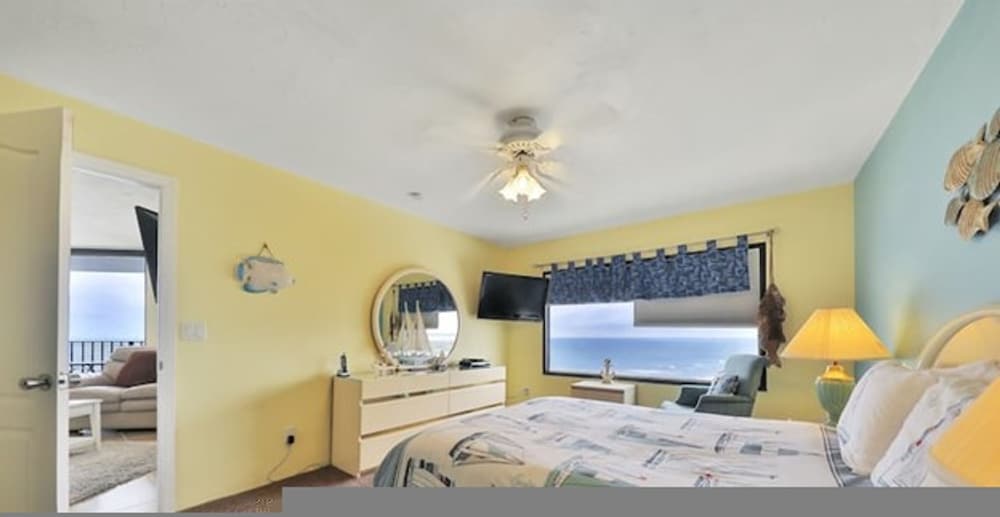 Beachfront 3 Bed Condo Daytona Beach Shores FL