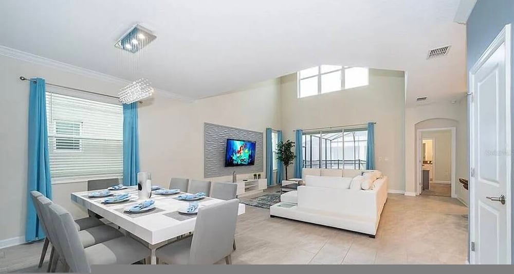 Storeylake 5Bd Pool 5min Walking Clubhouse