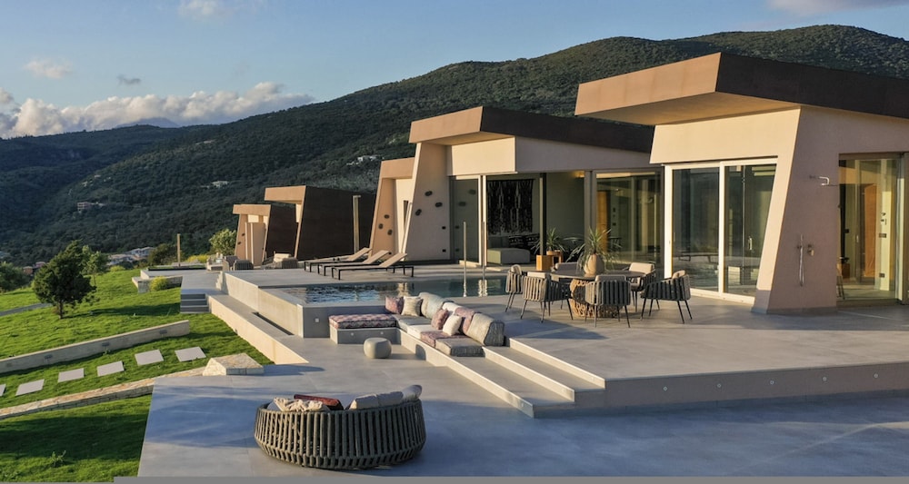 EGO Villas in Vasiliki