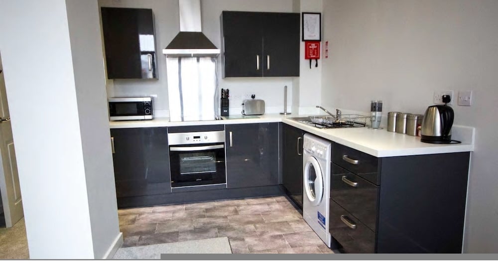Stayzo Self Catering Accommodation 3 -bradford UK