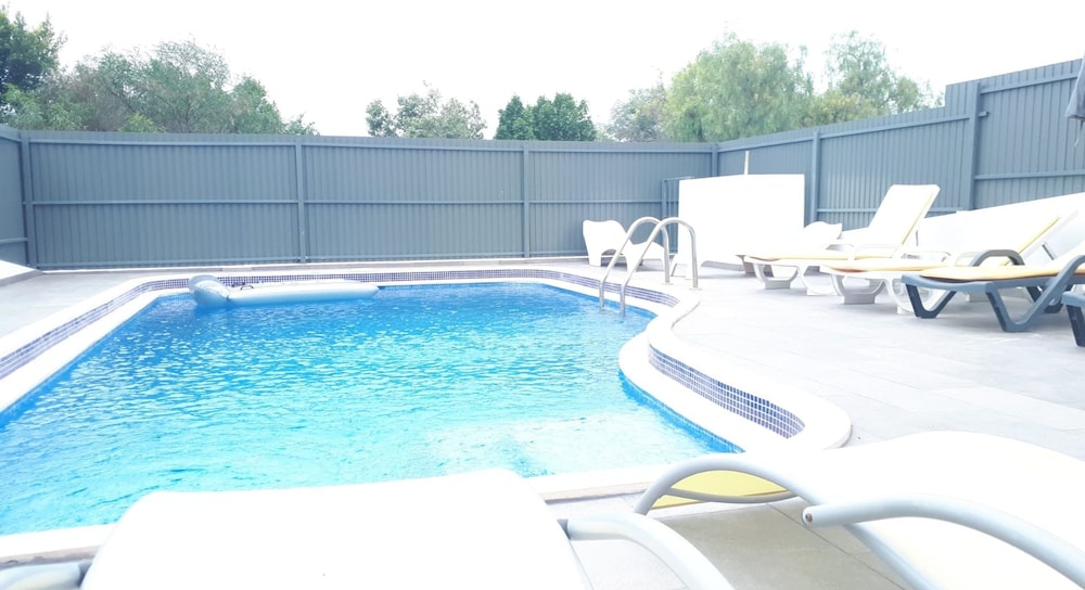 Marina Vila Apartment With Pool