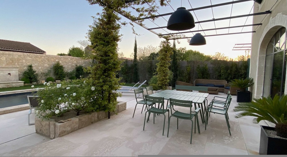 Villa Sorella Your Provencal Escape in the Heart of the Alpilles