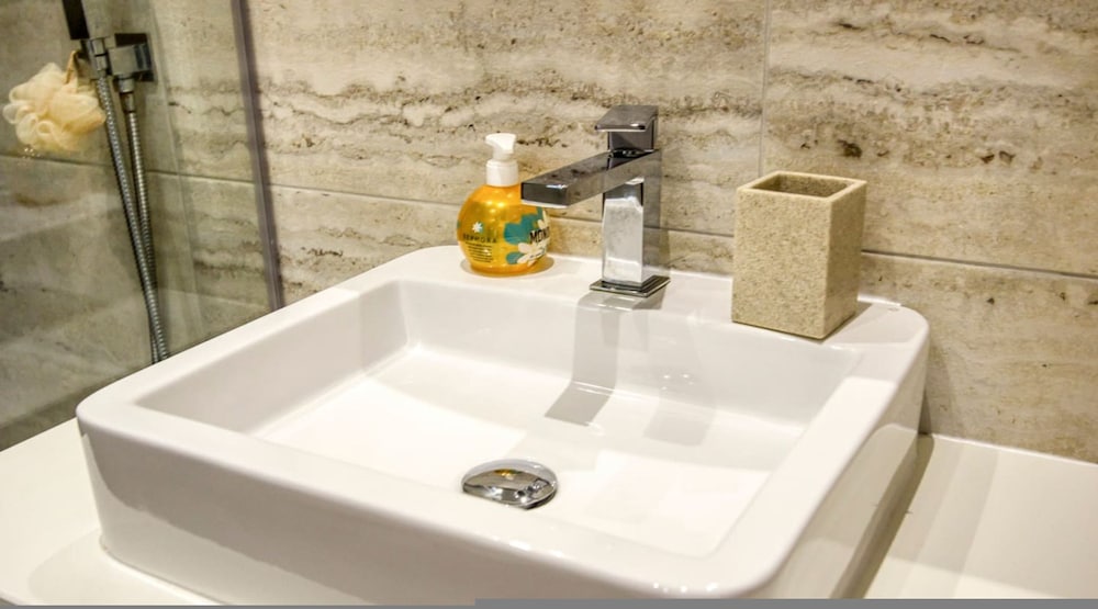 Central Msida Apartment Workspace Wi-fi A C