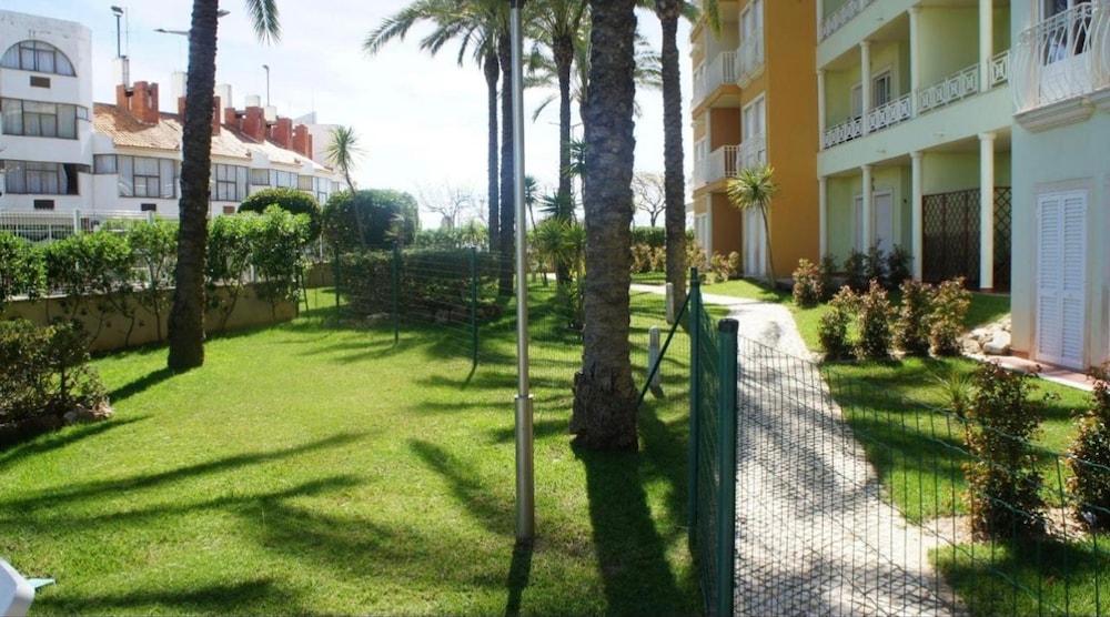BnB Homes Apartment With Cory Terrace 2 Pools