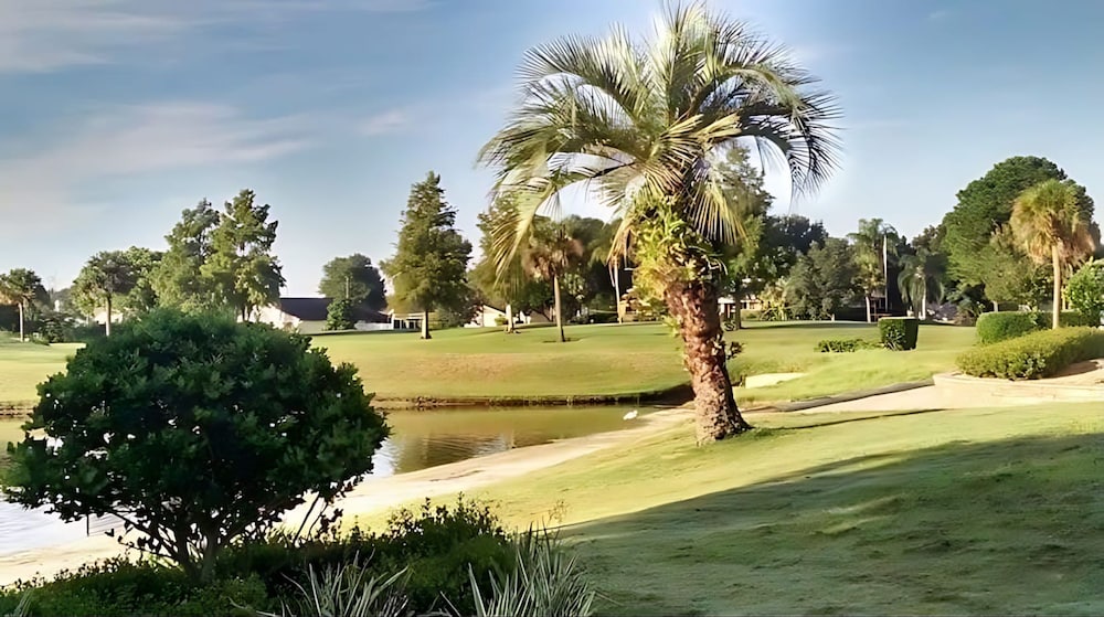 Upstay 2BR Golfer s Retreat w Patio Ventura Resort