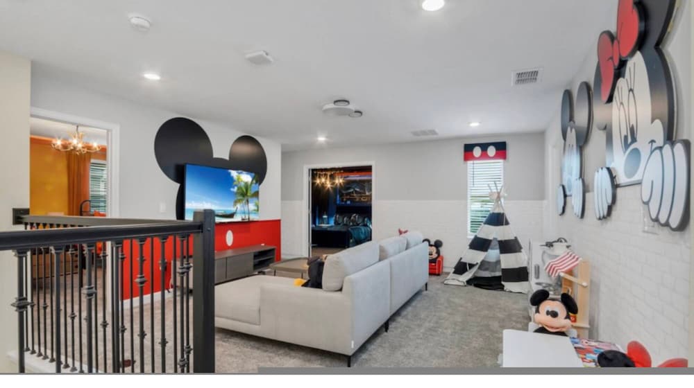 Brand New Home Luxury 09 Bedrooms At Storey Lake