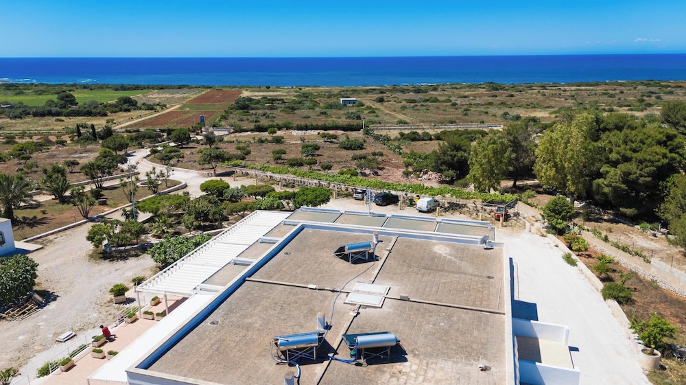 Casa Le Secche 4 Sea View And Beach view 5