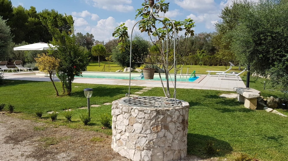 Sunny House Bilo With Pool