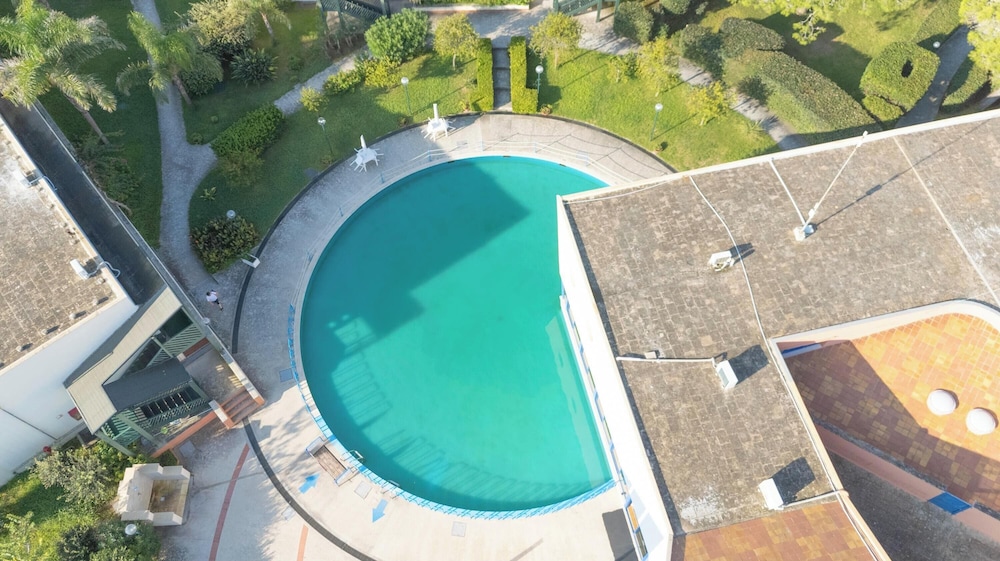 Le Onde Apartment 6 With Pool and Sea
