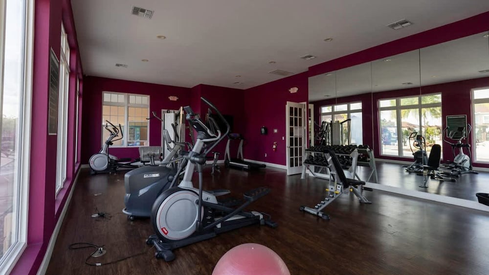 4BR Family Townhouse Steps to Disney