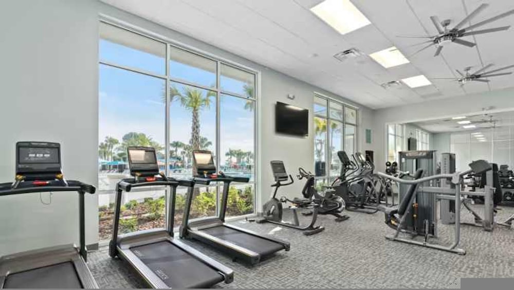 Luxury 7Bd Close to Disney With Pool and Spa at Windsor Cay 16218