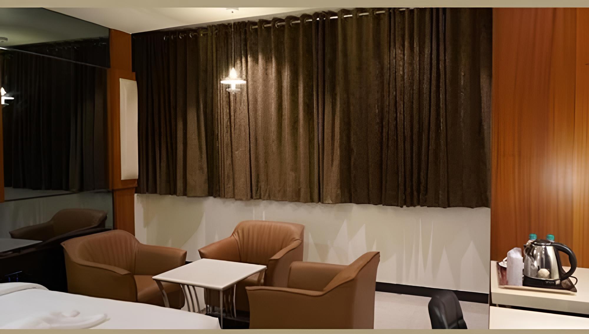 Fabhotel Prime Supine Comfort view 3