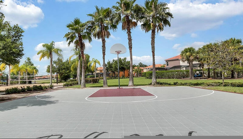 Spacious 12br Family Villa Near Disney Bella Vida