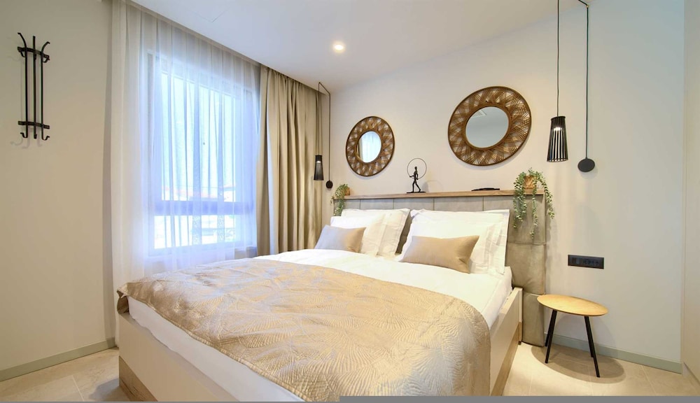 Villa Quarnaro With Heated Pool