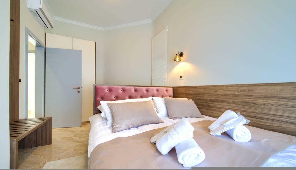 Villa Piano With sea View