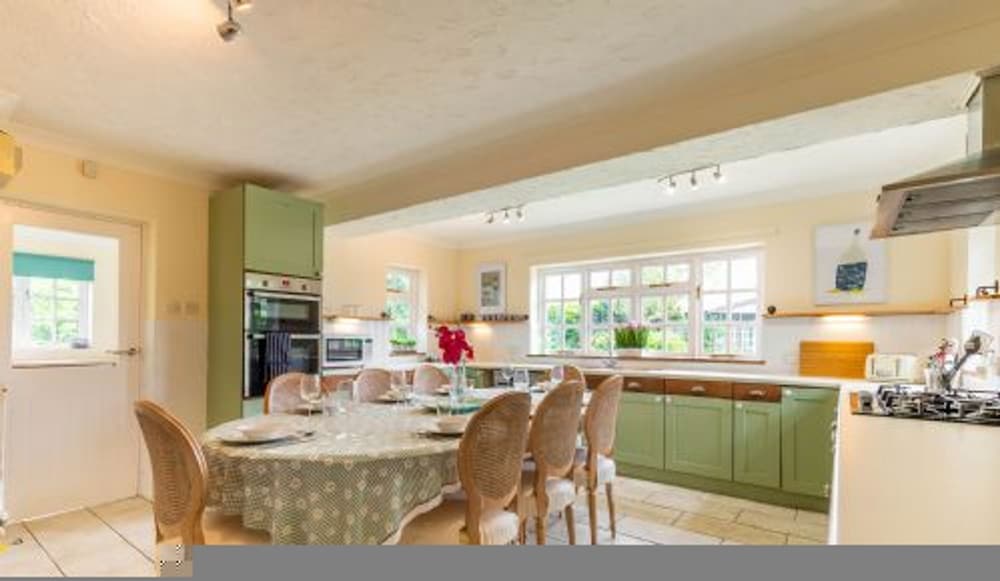 Host Stay Alderfen View view 4