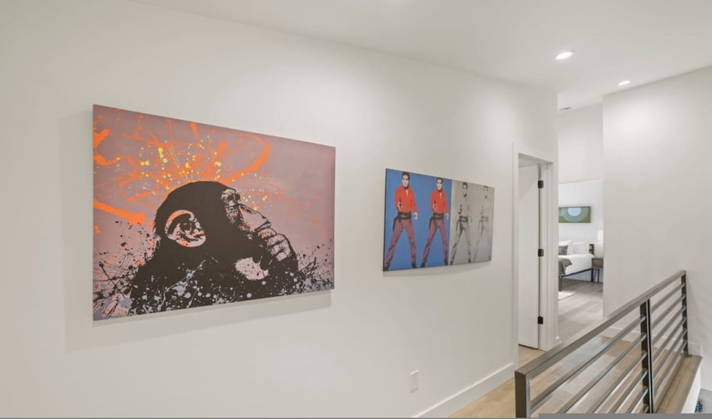 Stylish Getaway -columbus-3 Bedroom Masterpiece