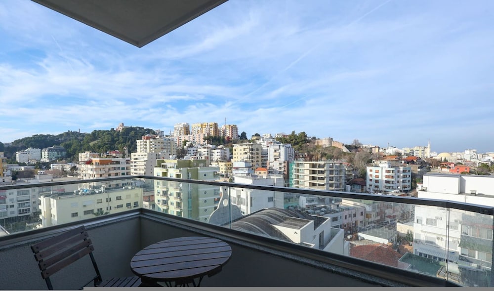Grandstay Apartments 002