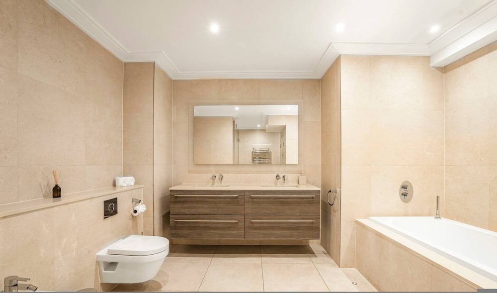 Ultra Luxury Mayfair Home Park Lane Location