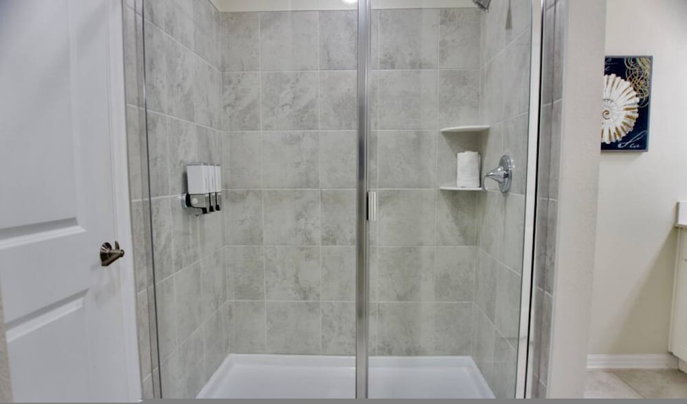 104 Modern Condo Storey Lake Disney