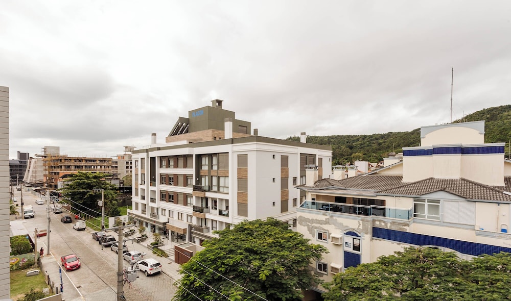 JPR - Apartments 260 Meters From the Beach in Jurere