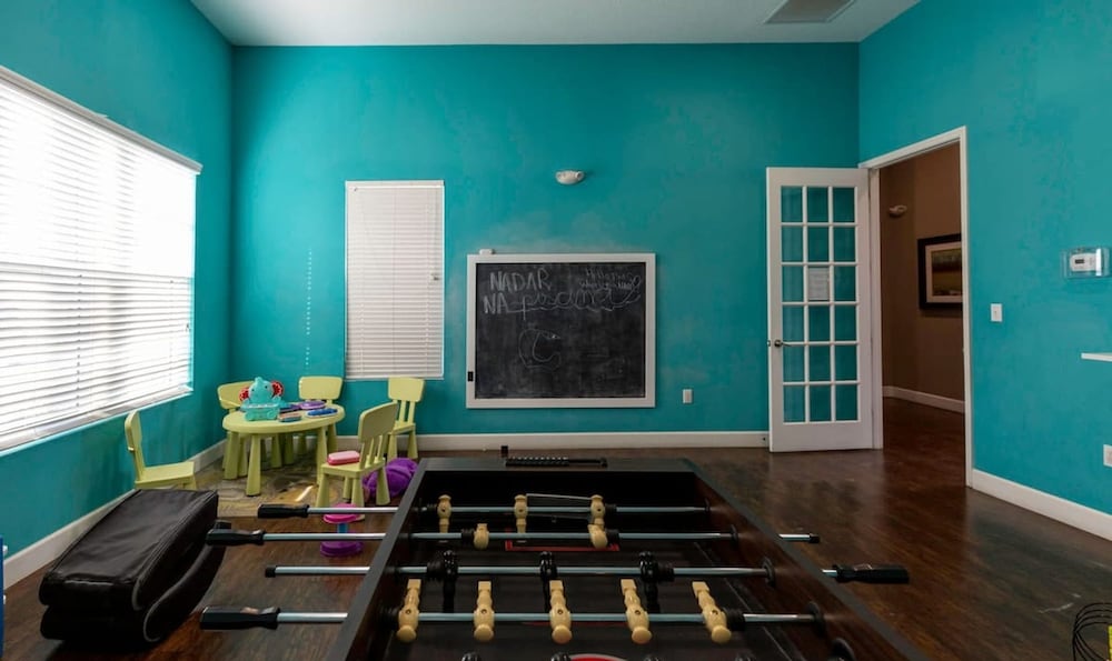4BR Family Townhouse Steps to Disney