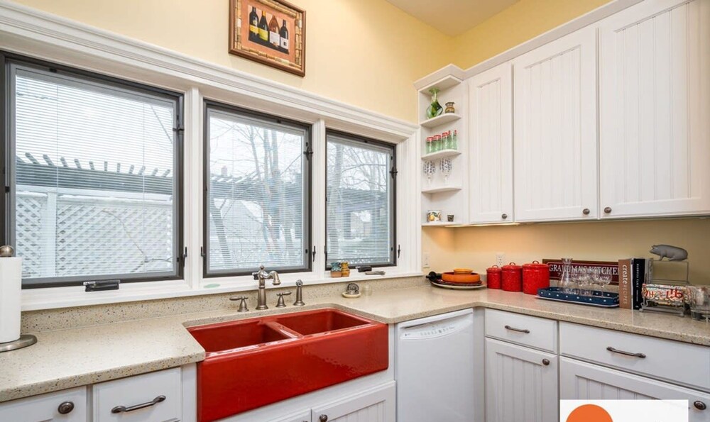 Haven on Howard - Monthly Booking Great Location