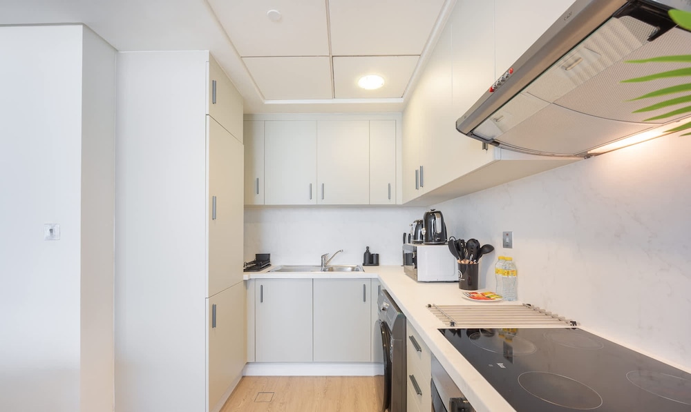Sky Garden s Magnificent 1 Bedroom Apartment Perfect for 4