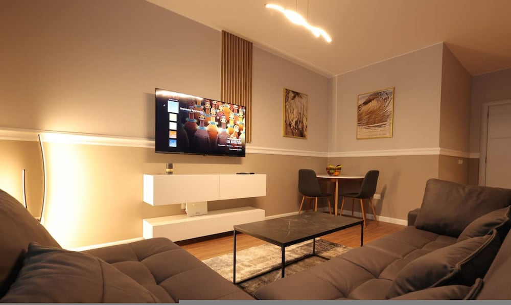 Grandstay Apartments 001