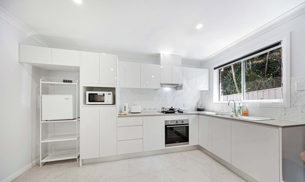 Metawise BnB Modern 2BR Self-contained Guest Suite
