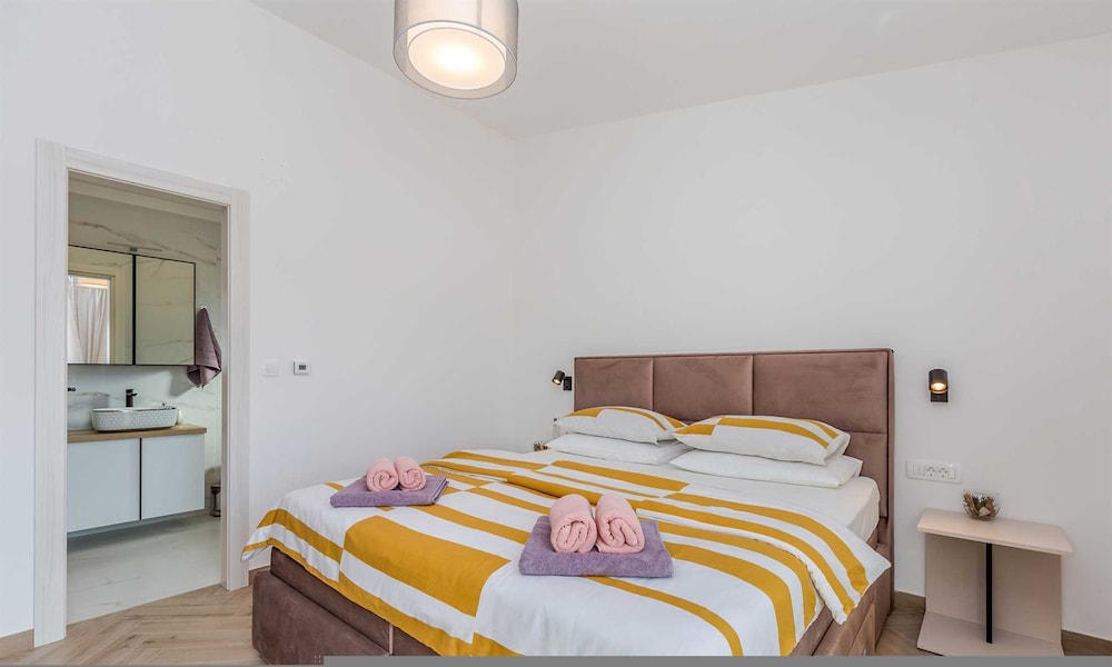 Holiday House Villa Andro