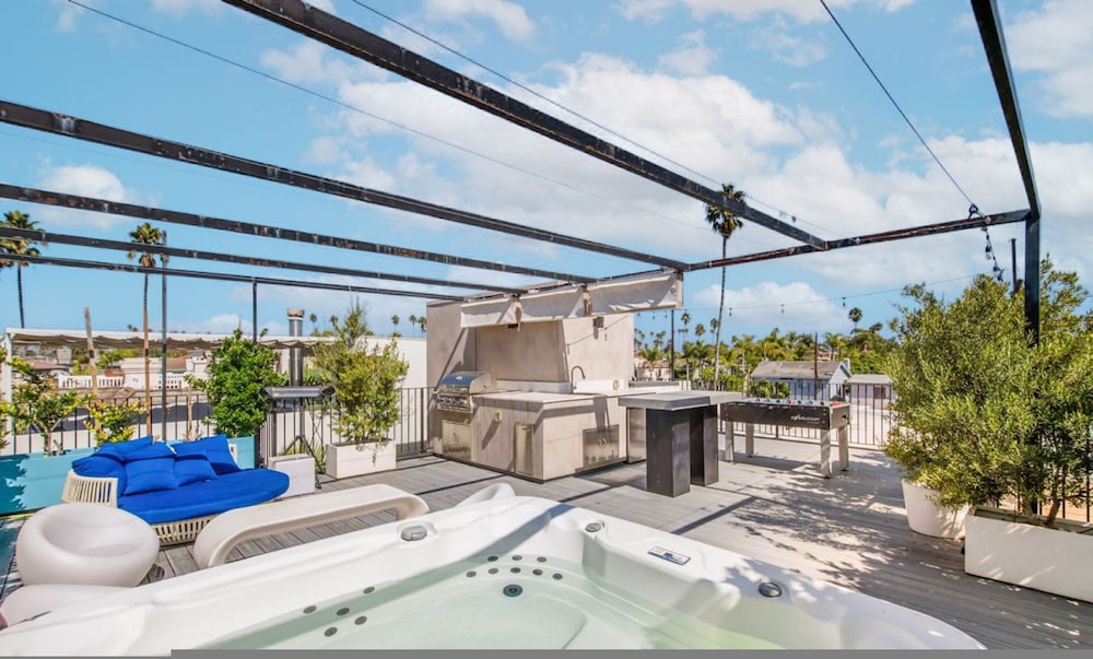 The Bella Villa Venice Beach - Luxury Interior Design w hot tub