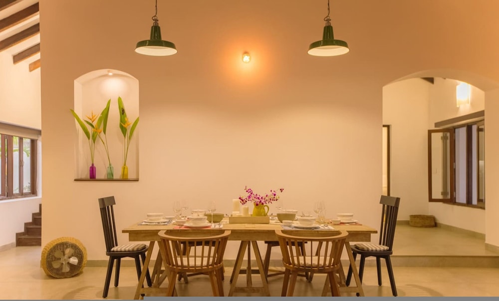Salt by Hireavilla - 4BR w Heated Pool in Siolim