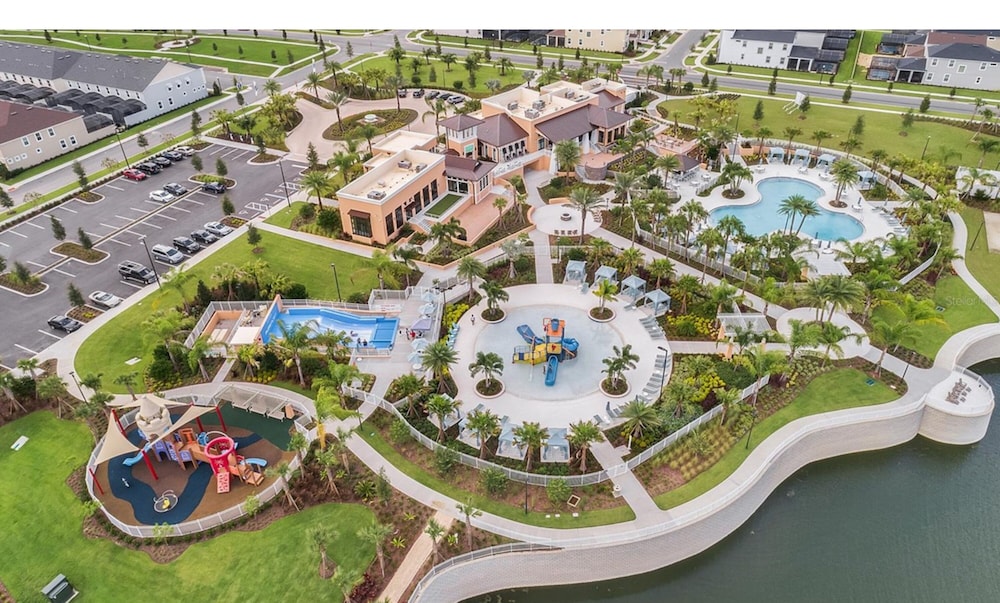 Magic Kingdom House- Brand Luxury Pool Home