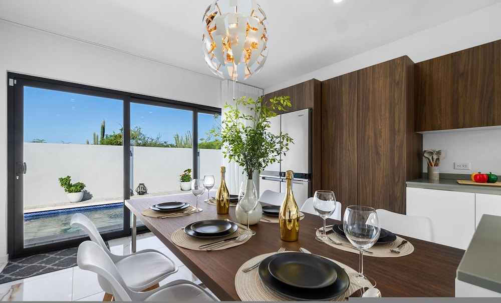 La Perla 2br2ba Home w Private Pool Patio BBQ