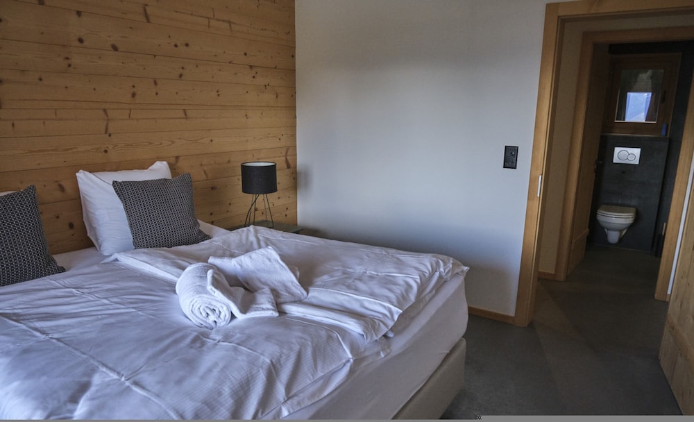 Beautiful Luxury Chalet Roy With Incredible Views