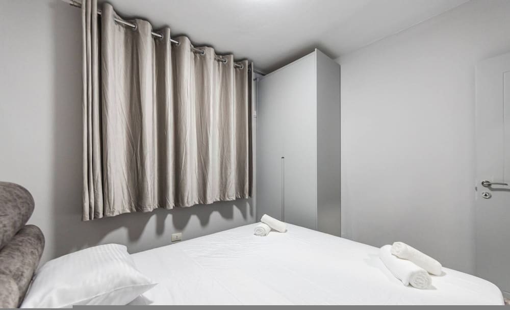 Seaview Apartment in the Heart of Saranda