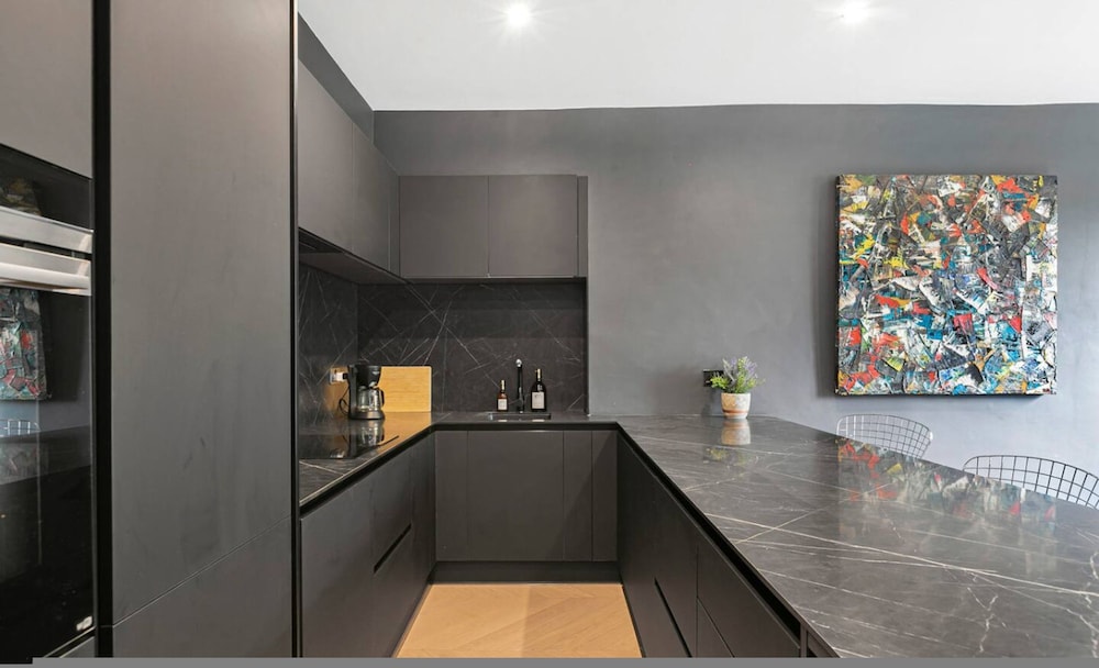 Luxury Kensington Penthouse With Huge Roof Terrace