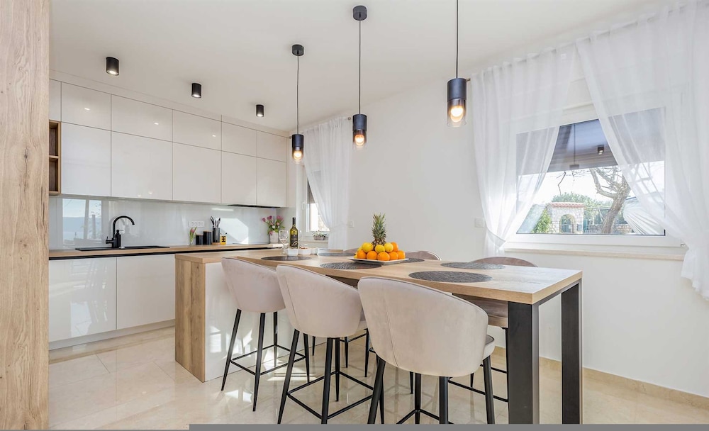 Holiday House Villa Andro