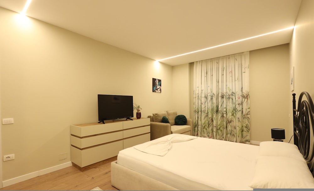 Grandstay Apartments 005