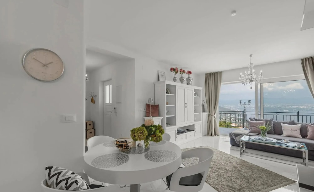 Villa Lauriana Nearby Opatija - Crovillas